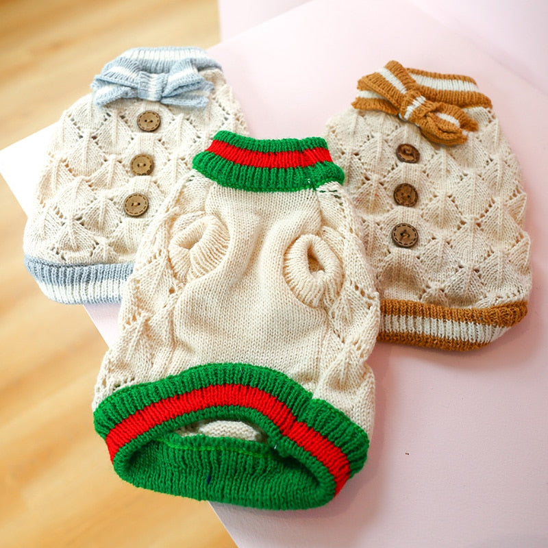 Small Knited Sweater, With Cute Bow and Button Desgin